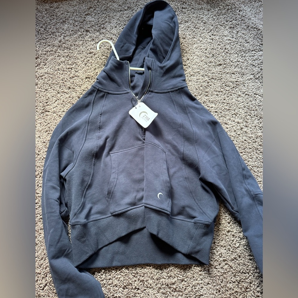 Zyia baby crop 1/4 zip